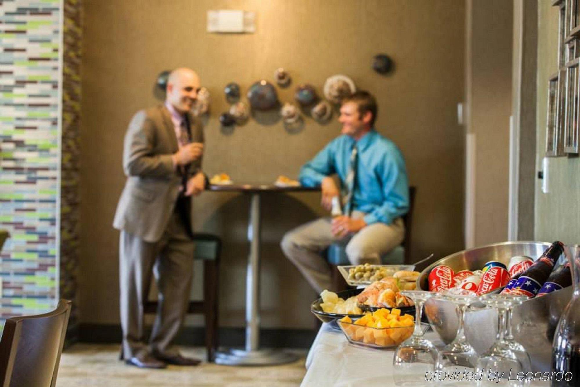Holiday Inn Express Hotel & Suites Sioux Falls-Brandon By Ihg Kültér fotó
